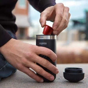 Espressor portabil Wacaco Nanopresso + Adaptor NS Nespresso - Coffee Gear