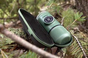 Espressor portabil Wacaco Nanopresso verde + Geanta de transport - Coffee Gear